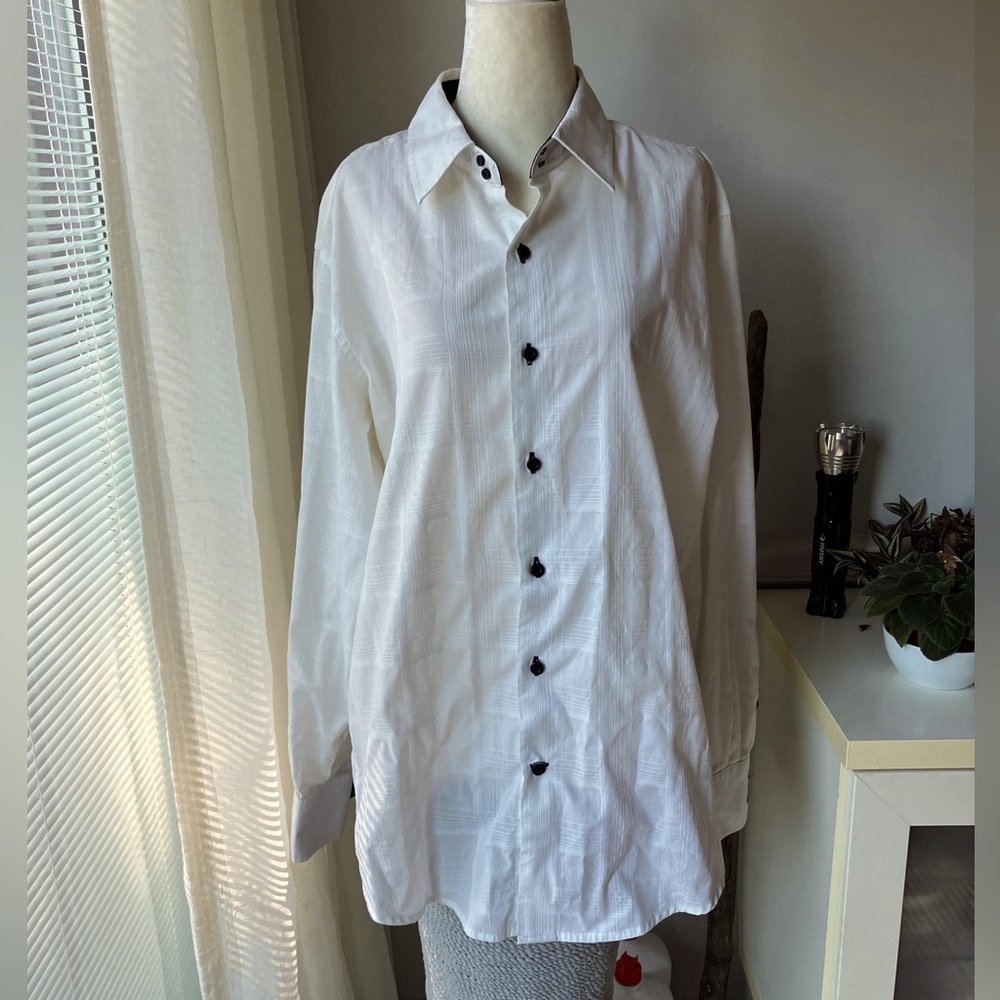 Bruno Men’s White Button Down Dress Shirt